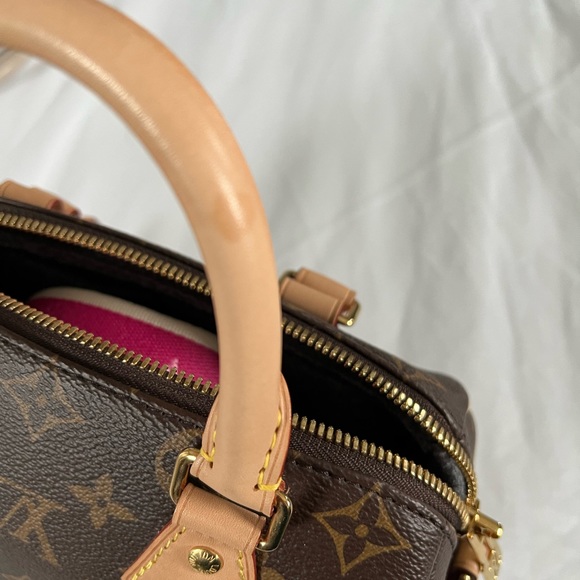 Louis Vuitton Speedy 20 - Picture 4 of 12